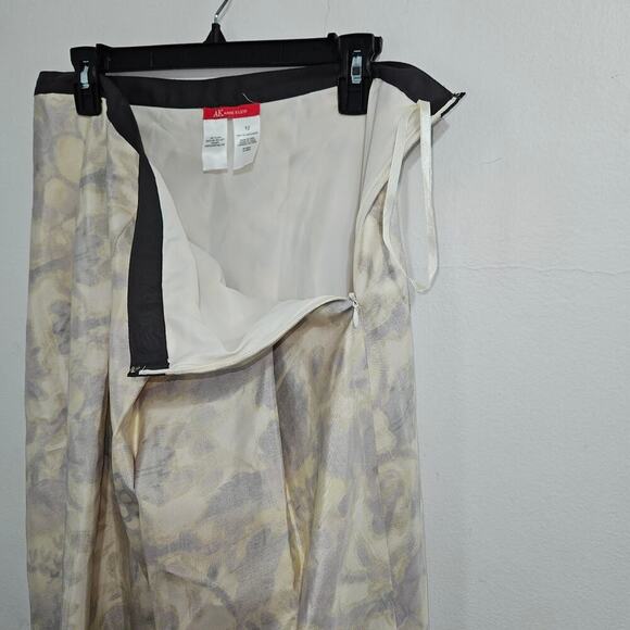 Anne Klein Womens Pleated Silk Abstract Watercolor Skirt Below Knee. Size 12 - Picture 5 of 7